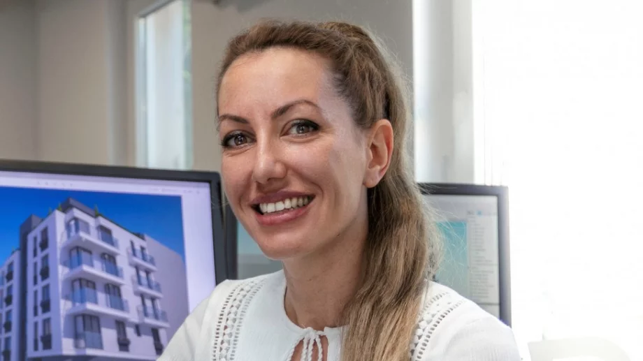 Министър Шишков смени началника на ДНСК, поста поема арх. Деляна Панайотова