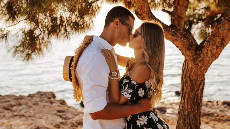 Любовно пожелание за 12 август според зодията