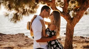 И в слънце, и в бури - винаги заедно да сме!