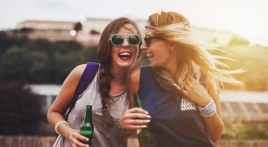 Тези зодии никога не предават приятелите си 