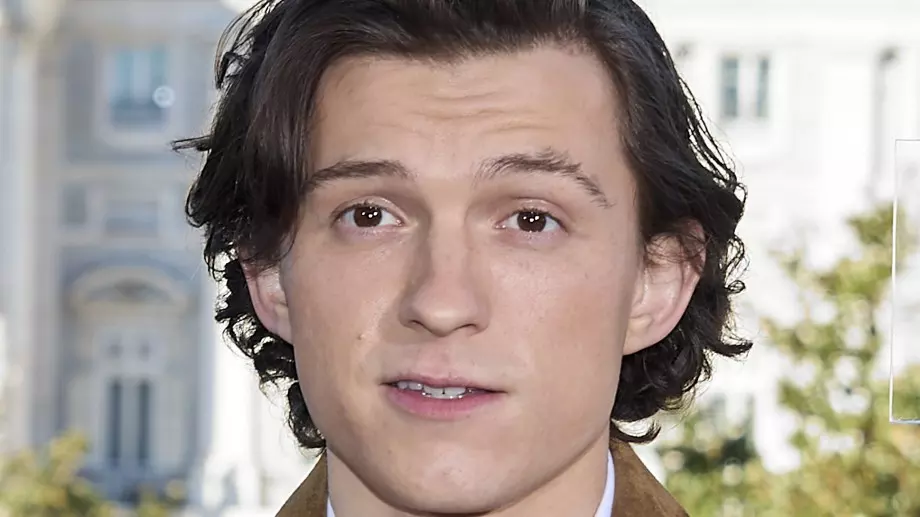 Том Холанд се отказва от социалните мрежи (ВИДЕО)