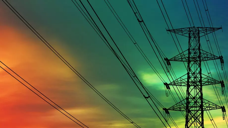 Електропреносните мрежи изостават от развитието на възобновяемата енергия