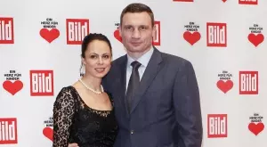 Виталий Кличко се развежда след 26 години брак  