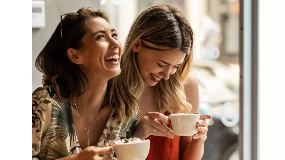 Отвориха кафене, забранено за мъже 