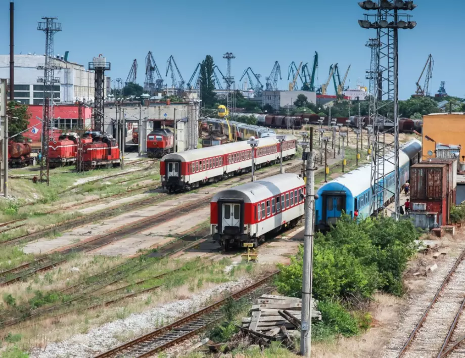 Транспортното министерство закъснява сериозно с поръчката за закупуване на нови мотриси