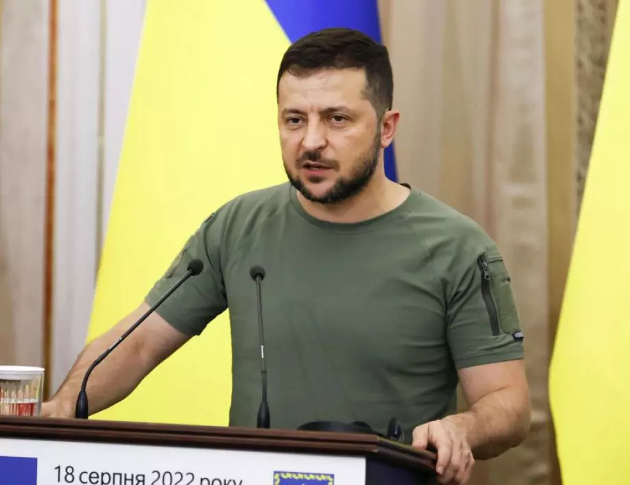 Зеленски призова Русия да не организира показен процес срещу бойците на Мариупол