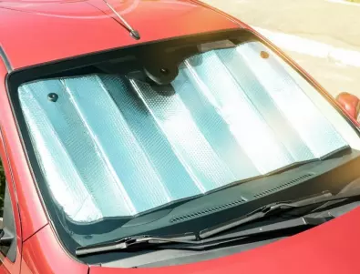 Колко бързо се нагрява интериорът на автомобила в жегите?