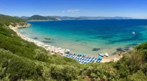 Водя чужди туристи по нашето море, но почивам в Гърция: Какво каза туроператор за Българското Черноморие