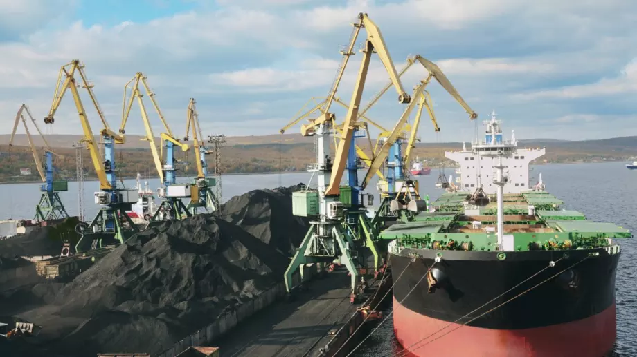 Русия намери кой да купи въглищата ѝ, но с огромна отстъпка