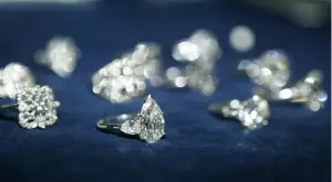 Пет страни от ЕС настояват за забрана на вноса на диаманти от Русия