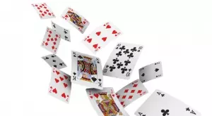 Вечерен виц: Иван и Киро всяка седмица играли карти