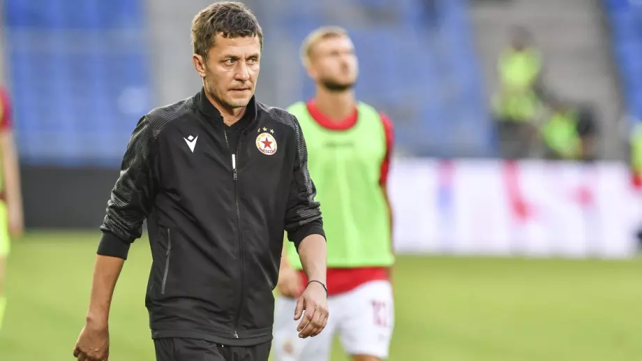 Саша Илич разкри защо не пусна тримата нови срещу Левски и какво му попречи да говори след мача