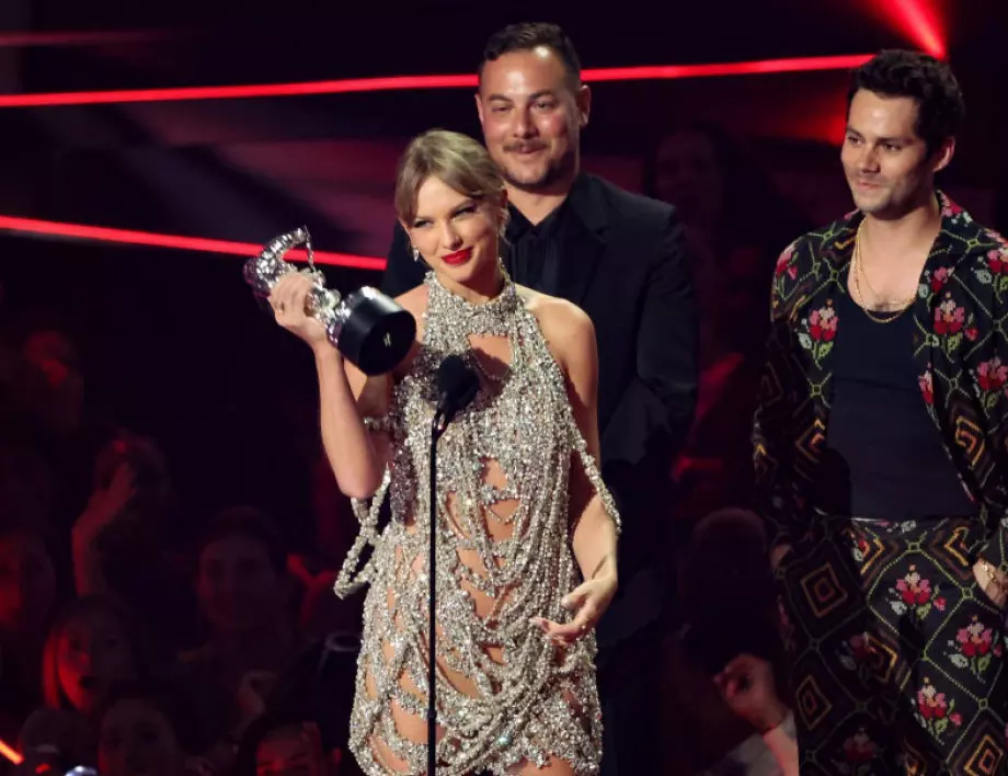 Тейлър Суифт с триумф на видео музикалните награди на MTV, вижте победителите (ВИДЕО и СНИМКИ)
