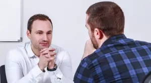 Виц за 19 май 2023: Момче на интервю за работа