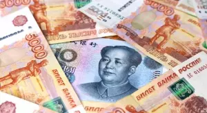 Русия ударно купува "приятелски" валути, за да успокои рублата