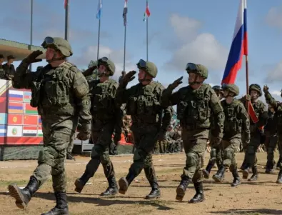 В Русия започнаха мащабни военни учения с Китай и Индия (СНИМКИ)