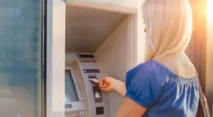 Fibank е първата банка у нас с банкомати за незрящи