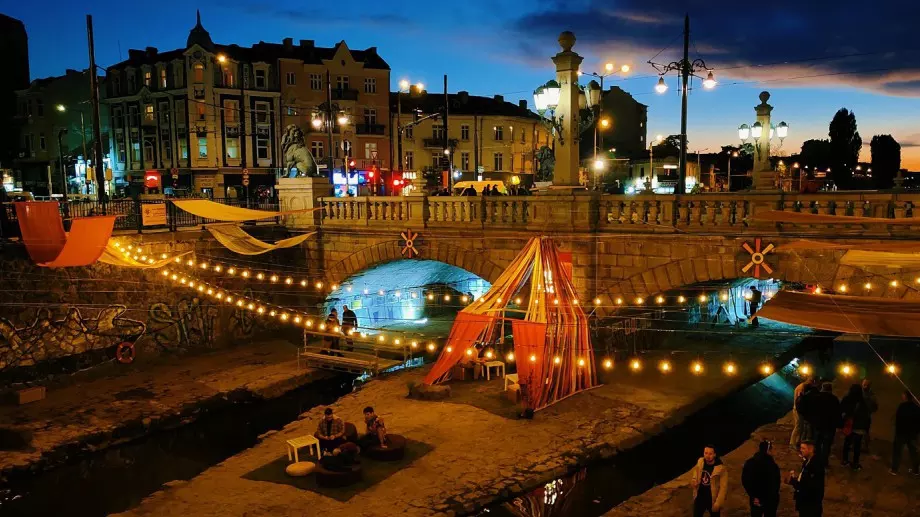 Третото издание на "Реките на София“ започва с послание за чистотата на реките