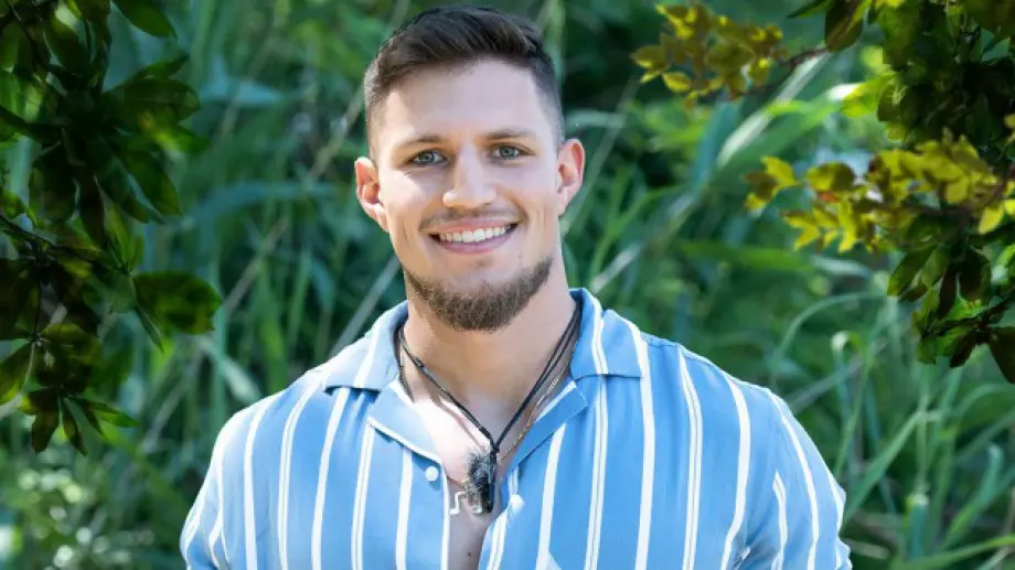 Клип издаде тайната връзка на Лефтеров с една от участничките в 