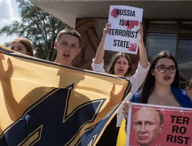 Децата в Мариупол не трябва да говорят за войната, в ДНР и ЛНР преподават статия на Путин