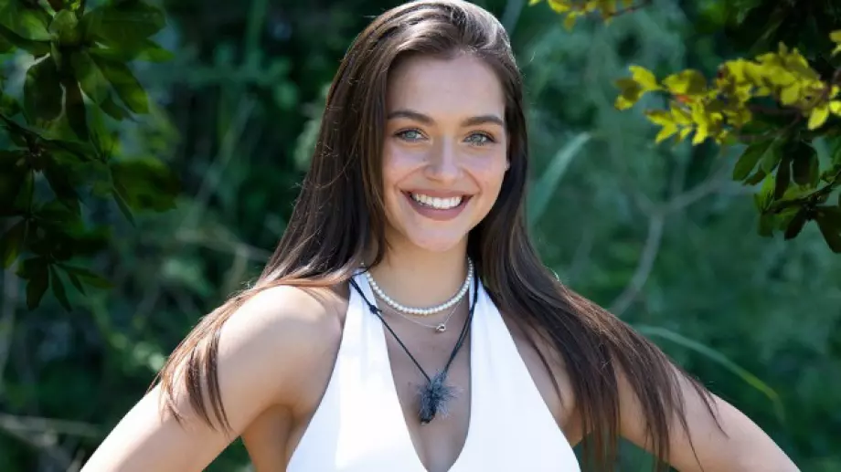 Изтече снимка без дрехи на Мирела от 