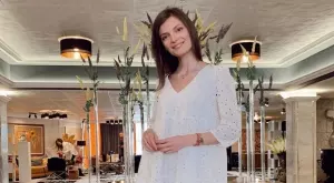 Водещата Нора Шопова е бременна (СНИМКИ)