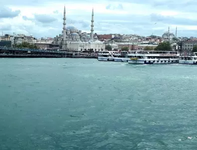 Турция инсталира успешно съоръжение за събиране на газ в Черно море 