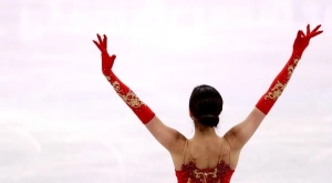 Виц на деня: Връща се мъж от командировка и пита 5 годишния си син