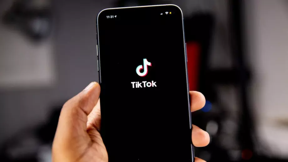 Директорът на отдела за доверие и безопасност на TikTok в САЩ напуска компанията