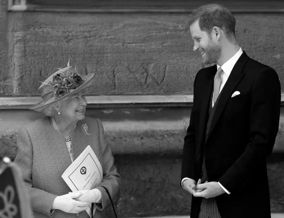 Принц Хари се сбогува с Елизабет II с емоционално писмо