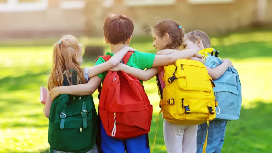 Денков: Медицинските бележки в училищата вече ще бъдат електронни