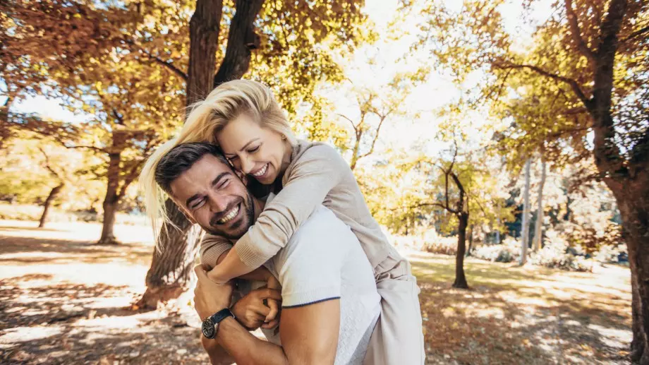 Как обича жената Скорпион