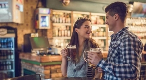 Вечерен виц: Жена си търси мъж чрез обява за запознанство