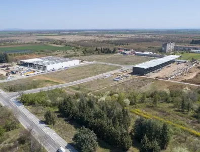 Компания от Литва посрещат в Индустриална зона 