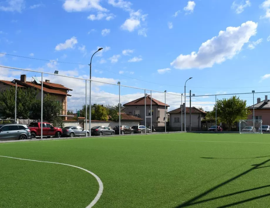 Община Елин Пелин откри нови спортни площадки и игрища