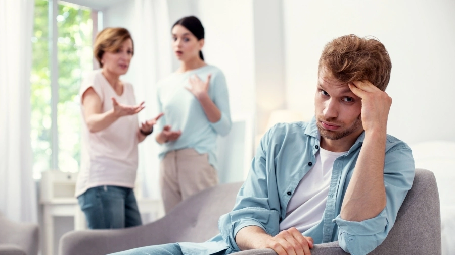 Виц на деня: - Скъпи, утре е рожденият ден на майка ми