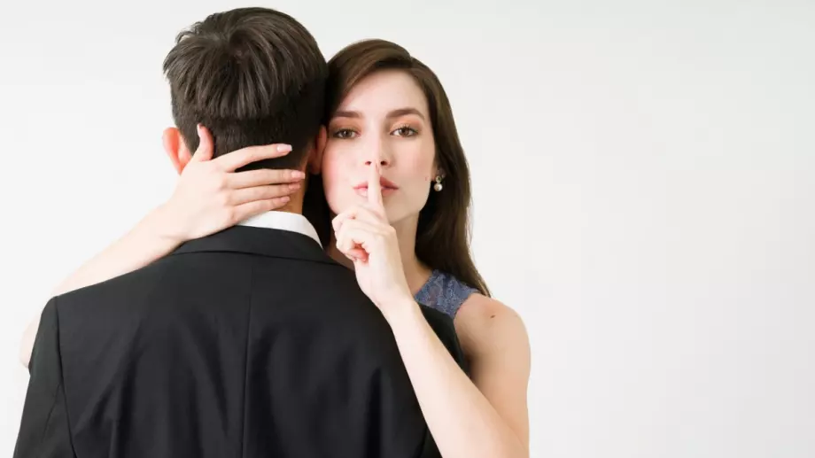 Вечерен виц: Съпруг разбира за изневяра и ...