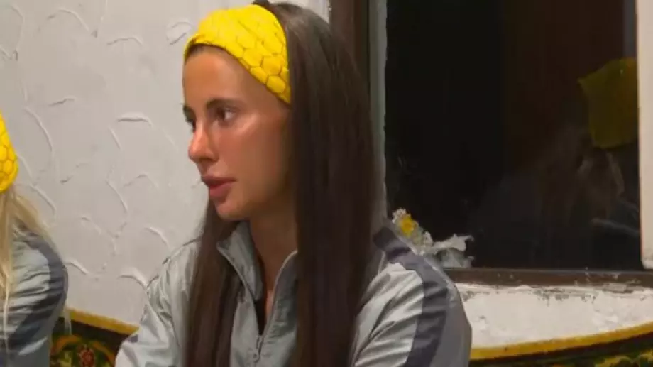 Михаела проговори за двойната си игра след 