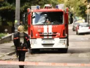 Пожар гори в необитаема сграда в центъра на София