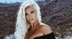 Андреа засне клип на гроба на Иван Вазов (ВИДЕО)