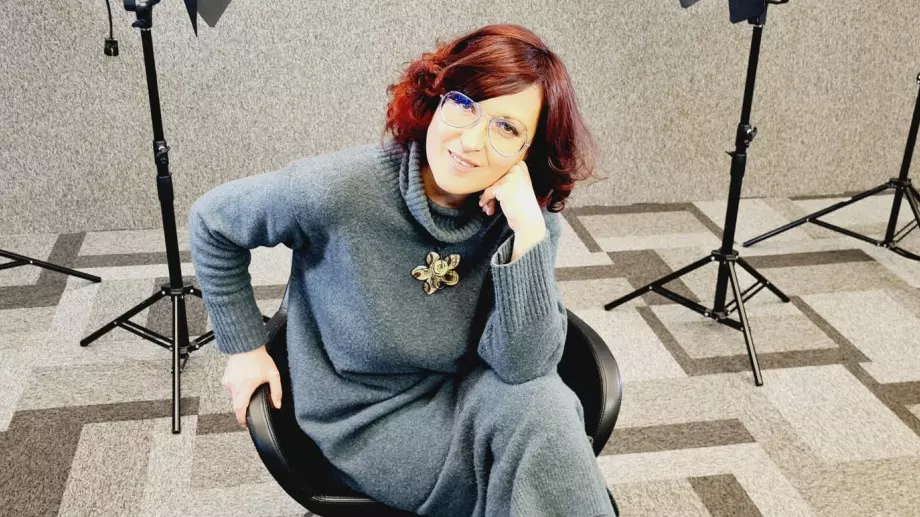 Анна Цолова: По-лесно се живее, когато нямаш постоянни морални дилеми