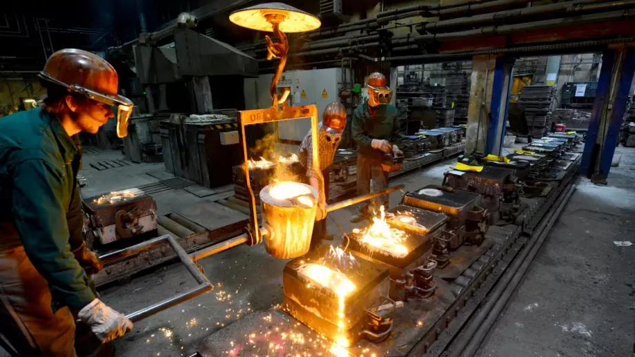 България в топ 5 по най-голям спад на индустриалното производство в ЕС