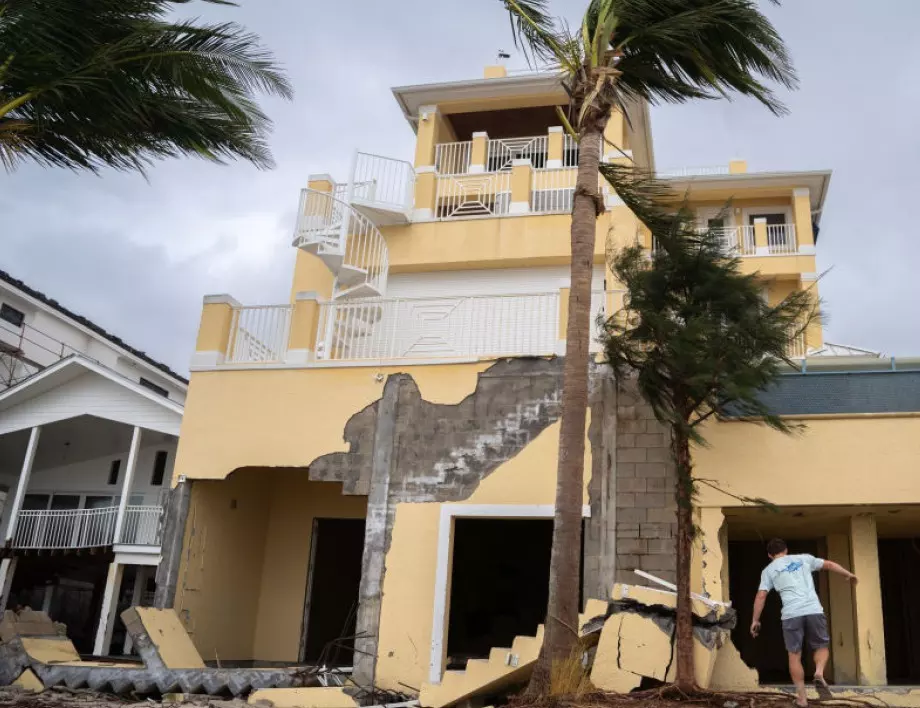 САЩ: Разрушенията от урагана Иън ще са сред най-тежките в историята