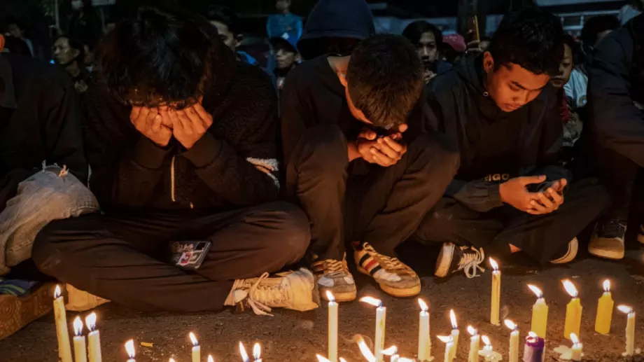 Футболист след трагедията в Индонезия: Имаше 7-8 мъртви в съблекалнята