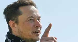 Илон Мъск представи хуманоиден робот, дело на Tesla (ВИДЕО)