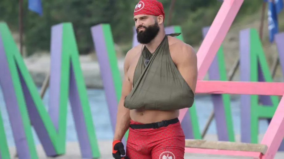 Враждата между Аспарух и Алекса след 