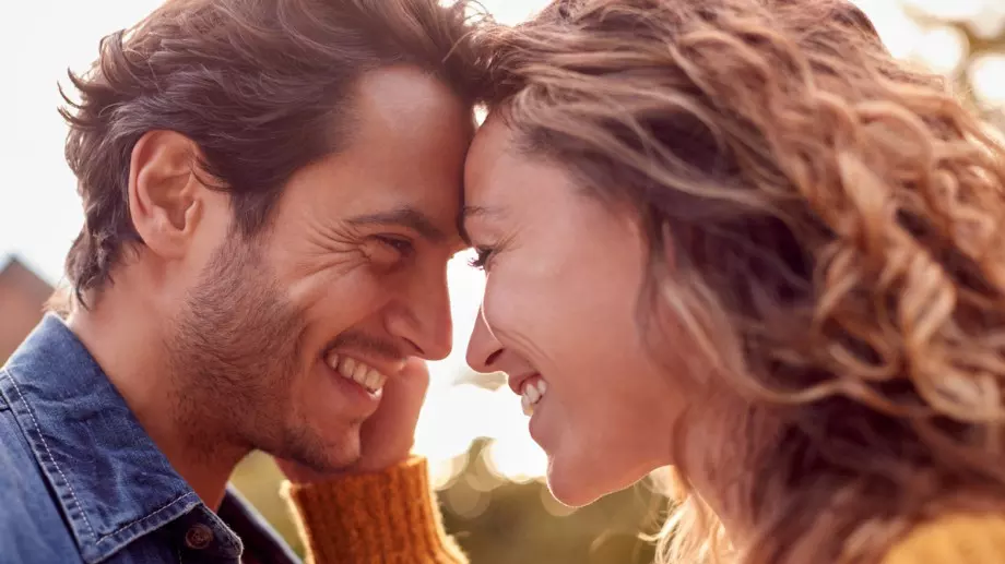 Любовно пожелание за 15 декември 2022 според зодията