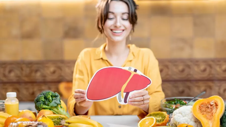 Тези храни буквално убиват черния ви дроб