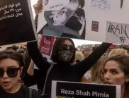Правозащитници: Най-малко 448 са убити при протестите в Иран 