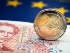 Fitch: България е в риск от забавяне на приемането на еврото след 2024 г.